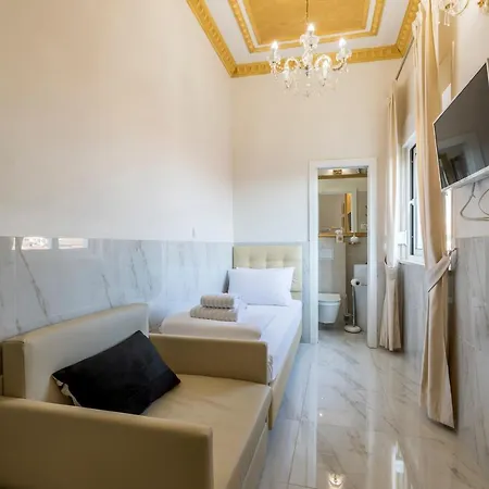 Olivia Luxury Сплит