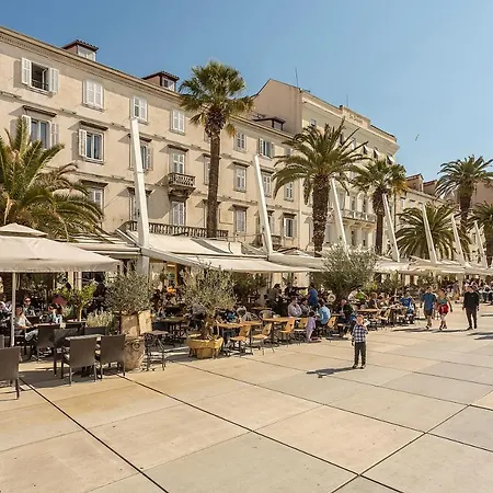 Oda ve Kahvaltı Olivia Luxury 3*