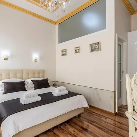 Bed and breakfast Olivia Luxury 3*