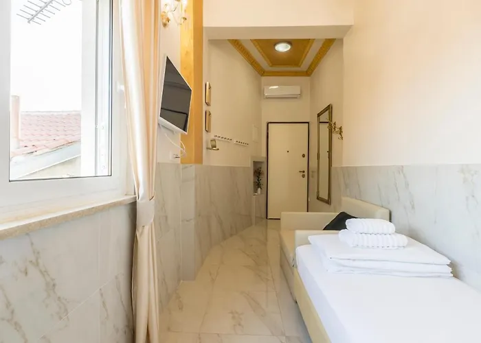 Olivia Luxury Bed & Breakfast 3*
