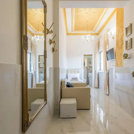Olivia Luxury *